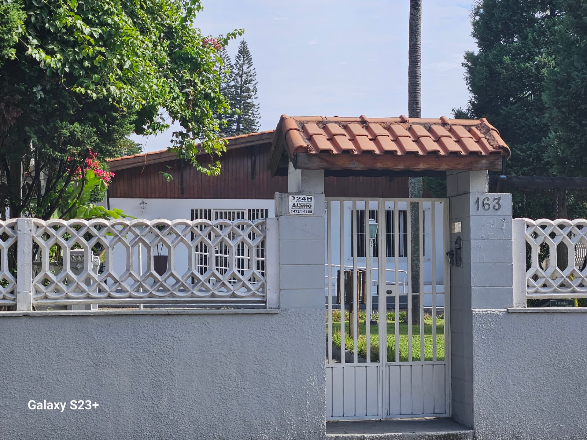 Fachada do consultório da Dra. Priscila em Poá